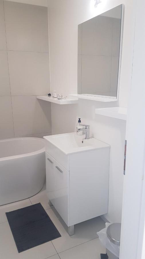 Deluxe Apartment Kristian Whit A Private Parking Rijeka Dış mekan fotoğraf