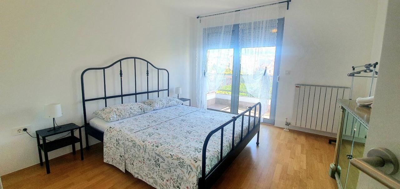 Deluxe Apartment Kristian Whit A Private Parking Rijeka Dış mekan fotoğraf