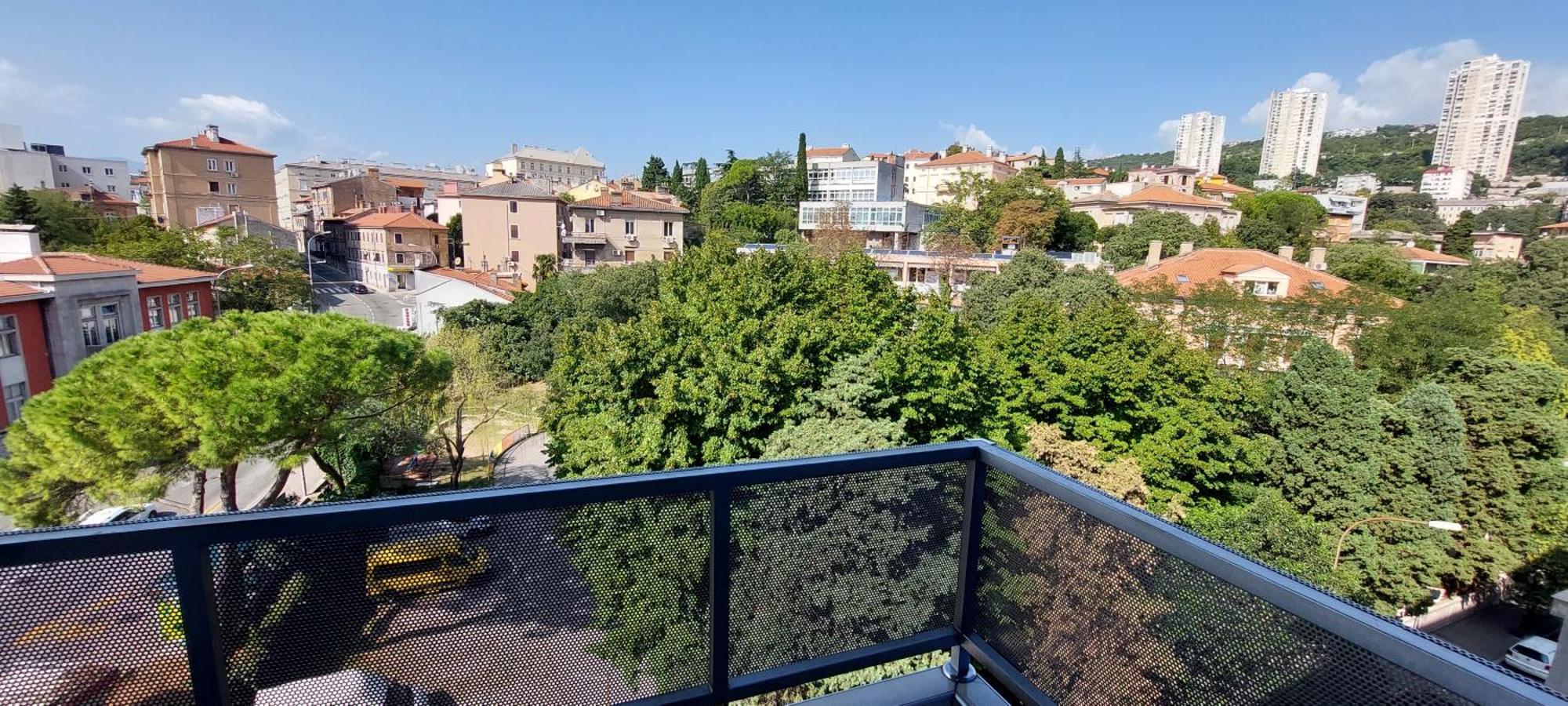 Deluxe Apartment Kristian Whit A Private Parking Rijeka Dış mekan fotoğraf