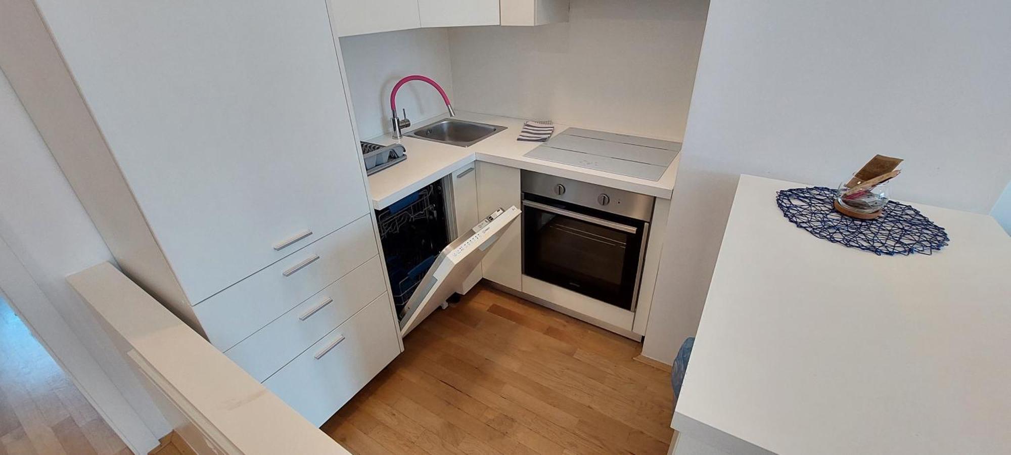 Deluxe Apartment Kristian Whit A Private Parking Rijeka Dış mekan fotoğraf